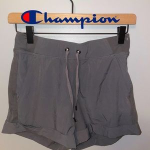 XS/S Champion shorts💋